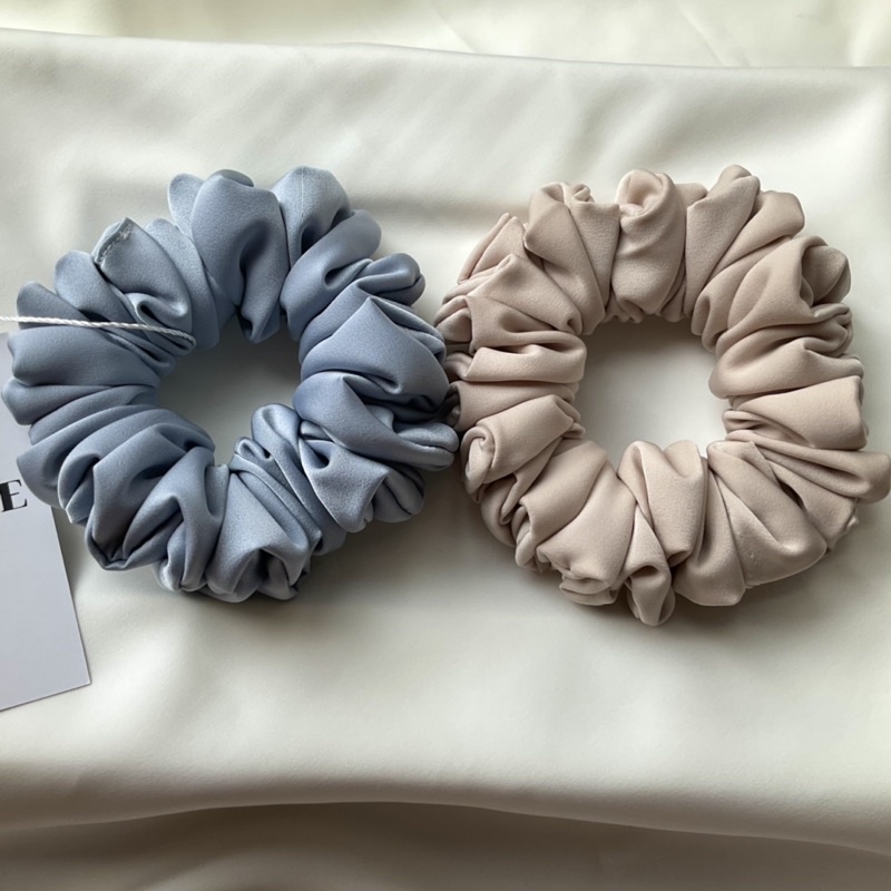 Buộc tóc S - SCRUNCHIES by HENDE studies vải lụa satin cao cấp