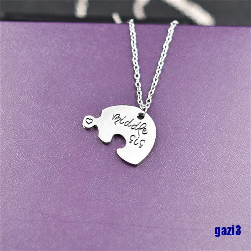 Dây chuyền mặt mảnh ghép hình trái tim khắc chữ cho chị em gái
