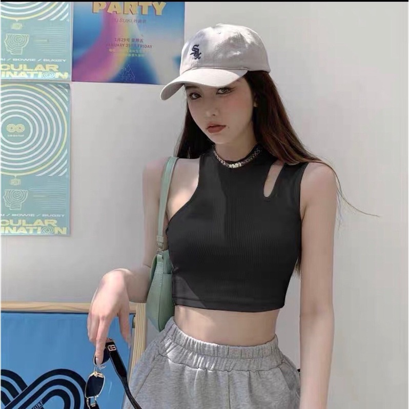 Áo thun croptop nữ ba lỗ khoét vai đen trắng freesize phom ôm hở eo sexy hàn quốc cổ tròn sát nách