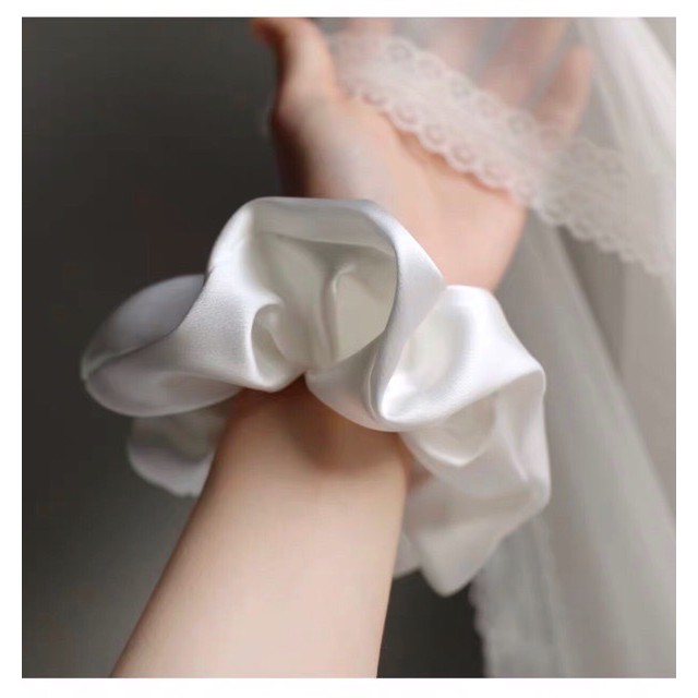 [Ảnh thật]CỘT TÓC VẢI SCRUNCHIES LỤA SATIN TÔNG ĐEN TRẮNG SANG TRỌNG-THỜI TRANG HÀN QUỐC NỮ PHỤ KIỆN GIÁ RẺ ĐẸP