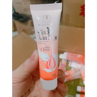Sữa rửa mặt trắng da olic
