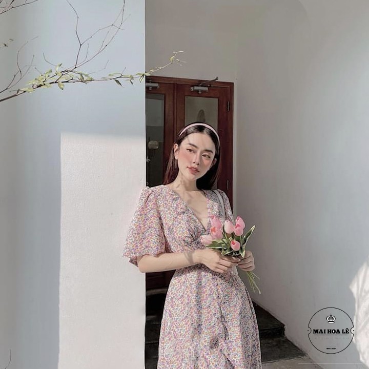 Váy đầm nữ hoa nhí cao cấp 👗𝐌𝐈𝐄̂̃𝐍 𝐏𝐇𝐈́ 𝐒𝐇𝐈𝐏👗Thiết kế cổ V, hoạ tiết vintage yêu kiều Full Size S M L