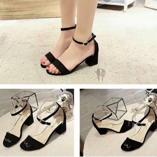 Sandal quai ngang