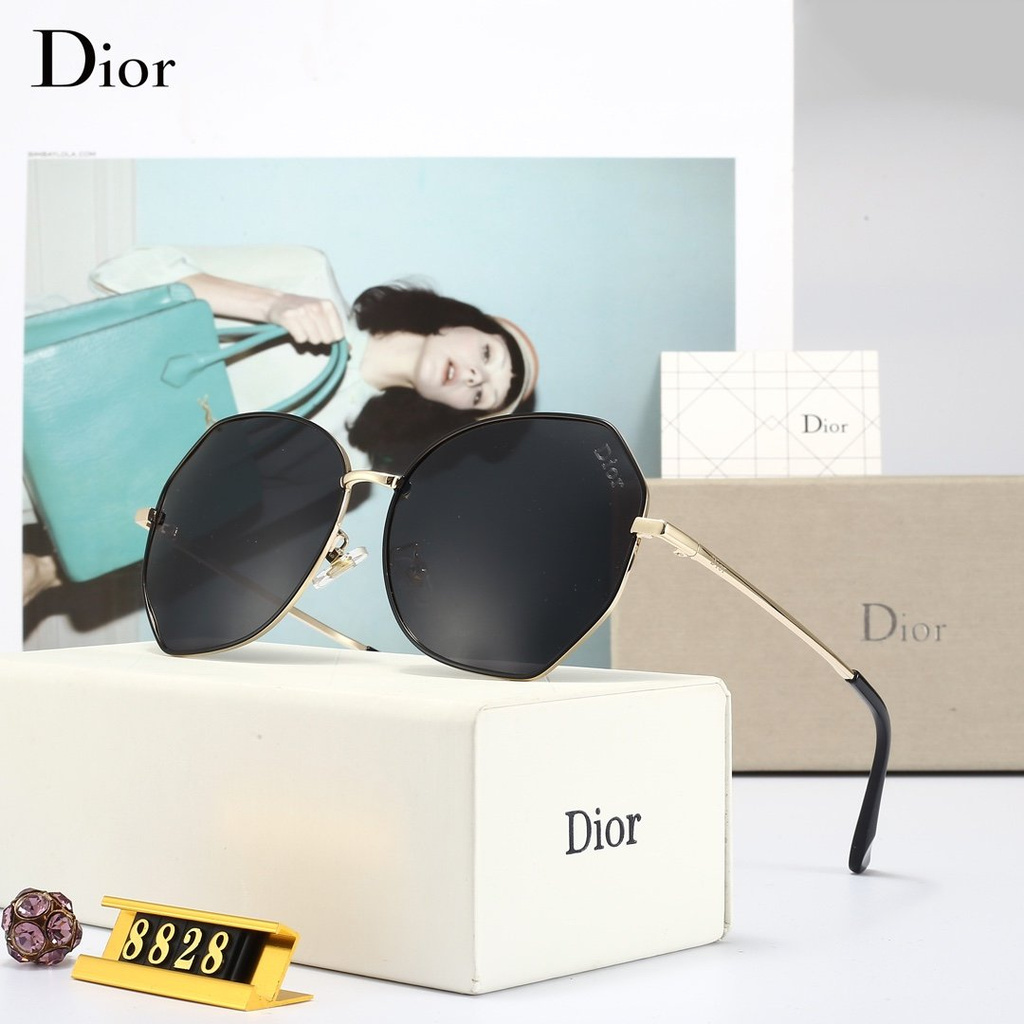 Dior_ 2021 Thời trang Hàn Quốc mới Clubmaster Kính râm nam nữ Xu hướng Cặp đôi Chụp ảnh Đường phố Trăm trang trí phù hợp Thời trang Du lịch Kỳ nghỉ Bảo vệ tia cực tím Kính râm đi biển