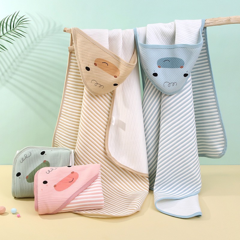 Chăn ủm vịt kèm mũ đáng yêu cho bé