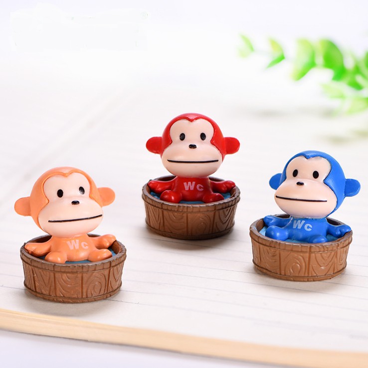 Mô hình khỉ tắm chậu dùng trang trí tiểu cảnh, terrarium, móc khóa, DIY