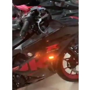 Cặp Đèn Xi Nhan Trước Hidu Kim Cương Con Bọ 3 Led Màu Vàng Lắp Winner X Exciter Msx Gsx Cbr