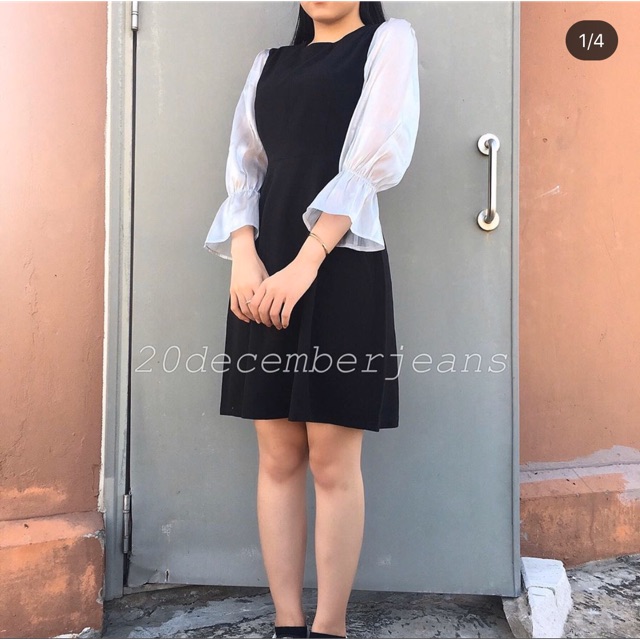 Đầm Đen Tay Bạc Tay Vàng mã 368