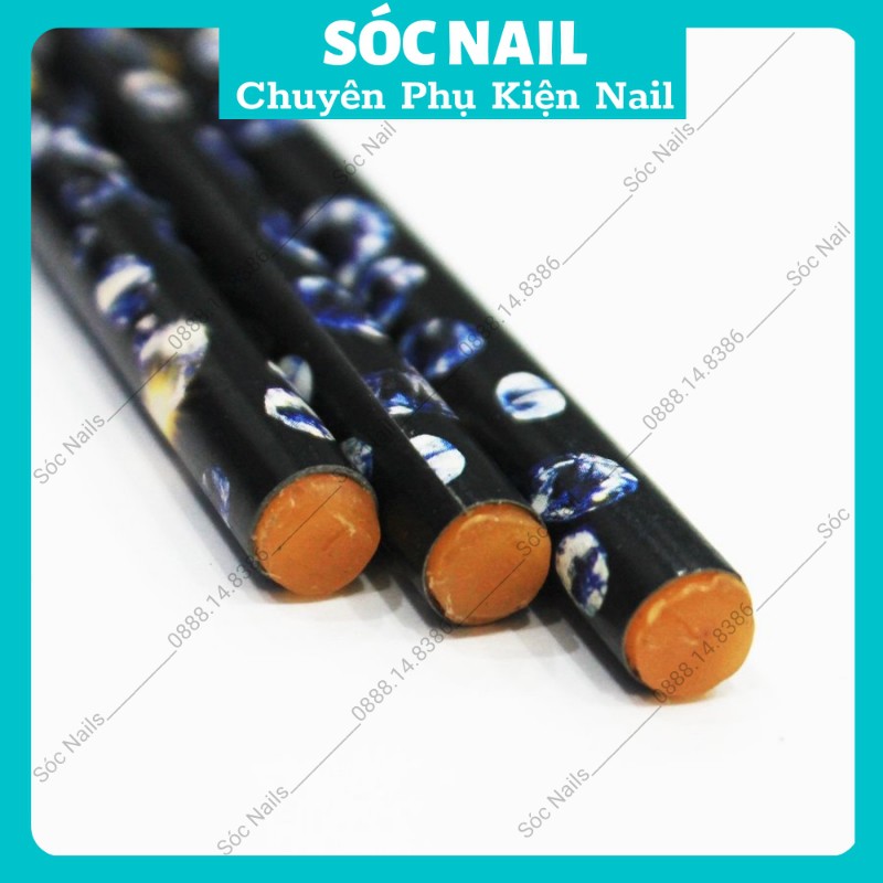 Cây Bút Sáp Nến Đính Đá Nail