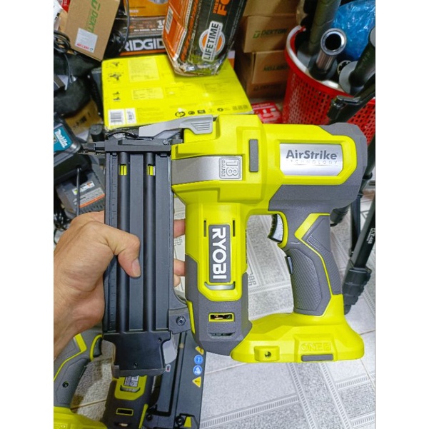 Bộ máy bắn đinh F RYOBI 18V