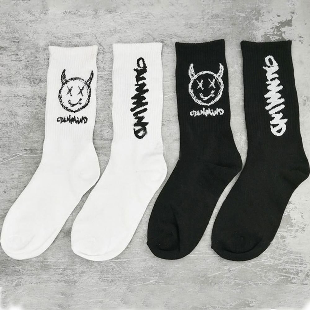 Vớ Cotton Cổ Cao Có In Hình Nhiều Màu Sắc Đầy Cá Tính
