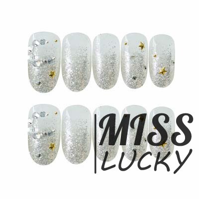 Móng tay giả họa tiết ngôi sao phối kim tuyến độc đáo làm nail chuyên nghiệp