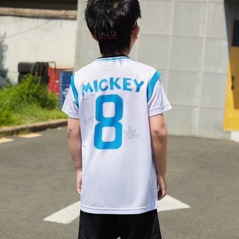 Bộ Đồng Phục Chơi Bóng Rổ Phối Áo Thun Tay Ngắn In Hoạt Hình Mickey Dễ Thương Cho Bé Trai