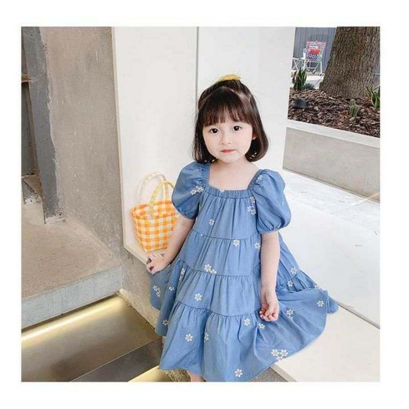 Váy xanh tay bồng tiểu thư bé gái