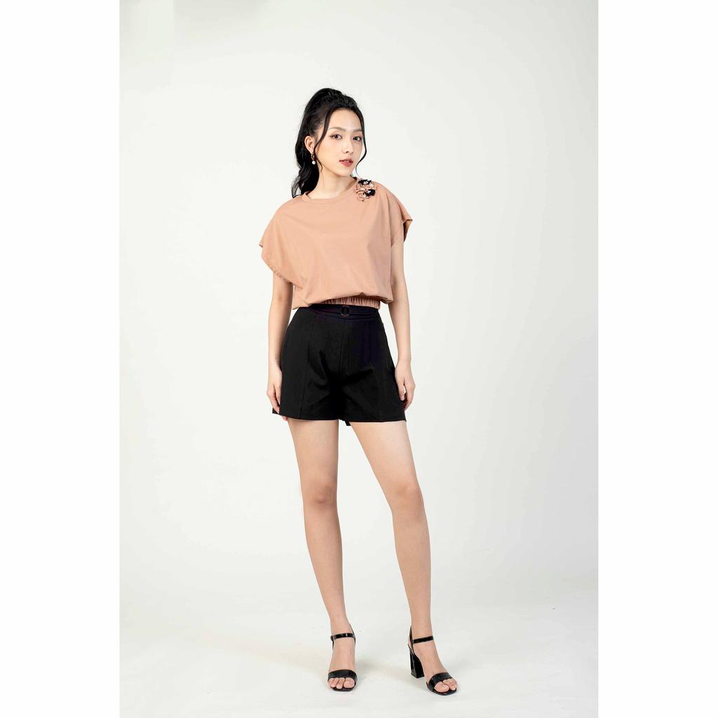 Quần short cạp đính đai tròn MMOutfit M-QU020321041