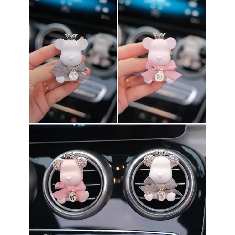 Nước Hoa Ô Tô Cài Cửa Gió Gấu BearBrick Đính Đá - Sáp Thơm Xe