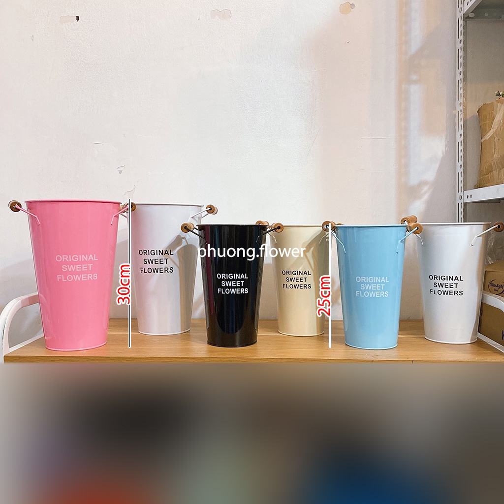 Chậu sắt xô cắm hoa bình kim loại decor vintage trang trí nhiều mẫu size sơn tĩnh điện in chữ Garden sáng bóng bền đẹp