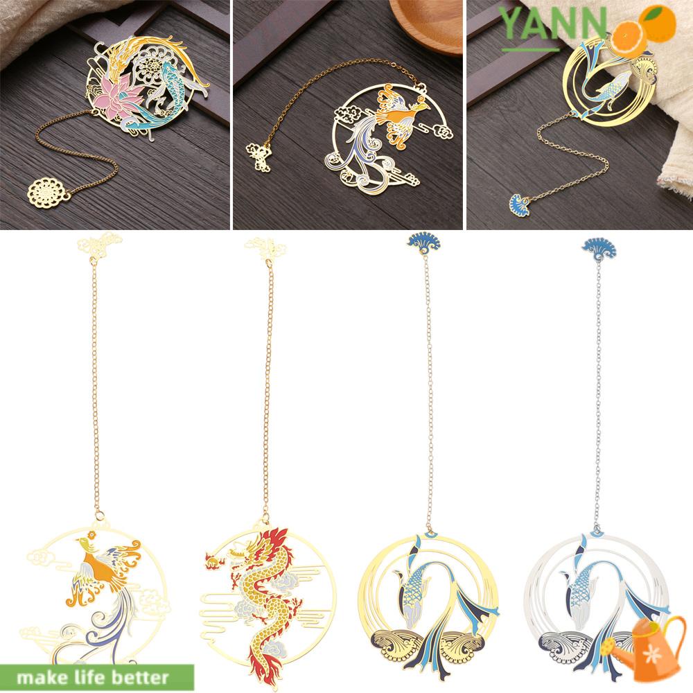 Bookmark Bằng Đồng Thau Hình Cá Koi / Chim Công Phối Tua Rua Độc Đáo 1 #