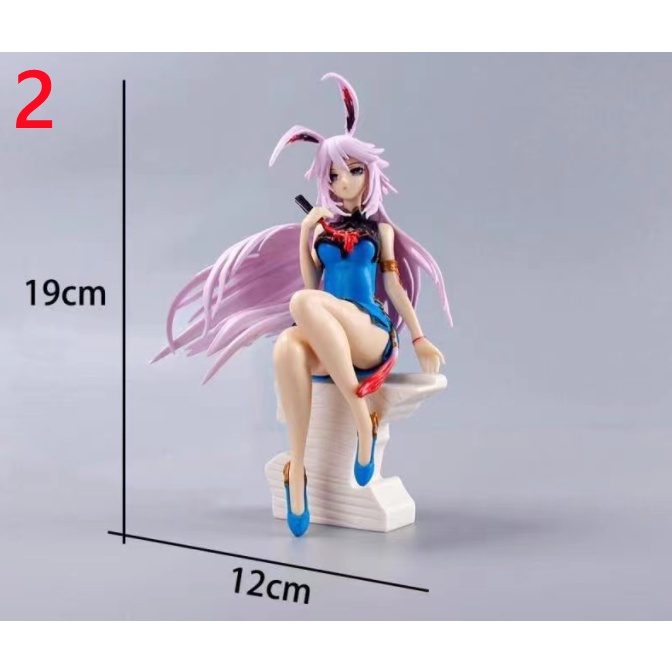 Mô hình nhân vật anime mặc sườn xám bằng PVC