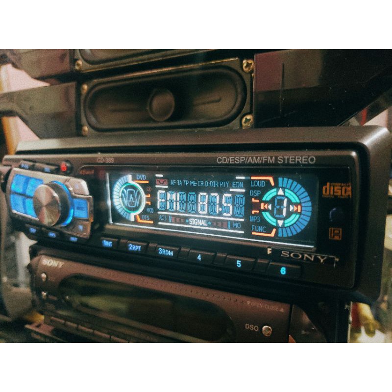 đầu cd radio aux RCA SONY CD 389