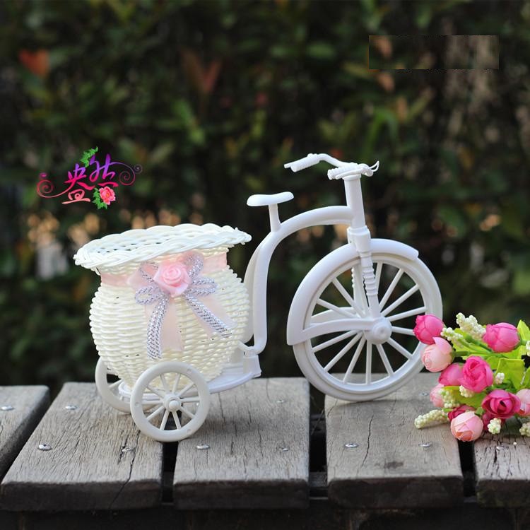 Giỏ hoa xe đạp trang trí 22cm bánh xe di chuyển linh động