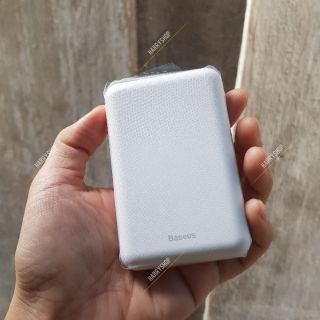 Pin sạc dự phòng Baseus nhỏ gọn có đèn Led