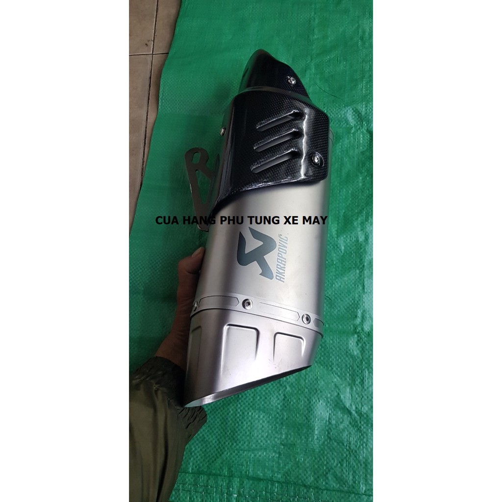 Pô AKRAPOVIC R1 NHẬP - chưa kèm cổ