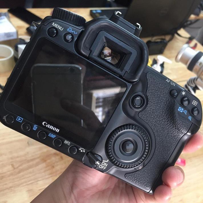 Máy ảnh Canon 40D kèm lens đẹp xuất xắc