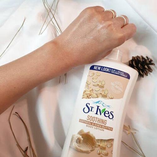 Sữa Dưỡng Thể Toàn Thân St.Ives Cấp Ẩm Phục Hồi Da Làm Trắng Da Chống Lão Hóa Body Lotion 621ml - Khongcoson