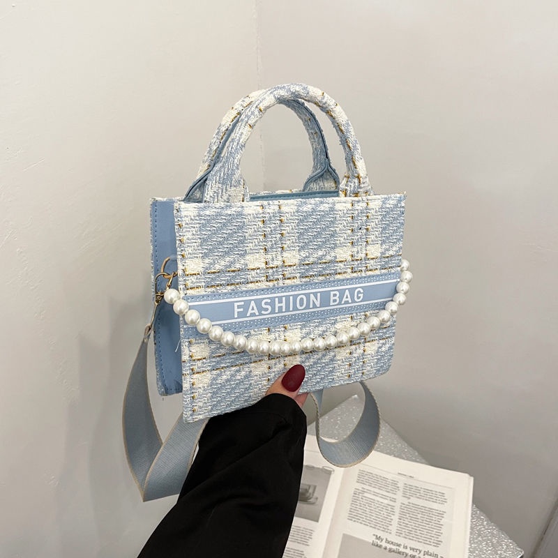 French niche design western style bag for women 2022 fashionable broadband Pearl handbag high-grade crossbody women's bag NB05