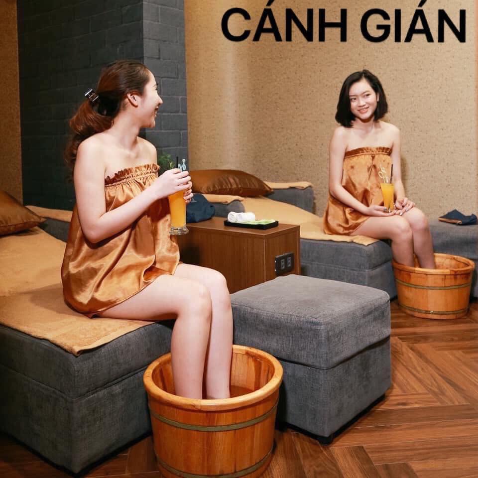 Váy quây lụa spa