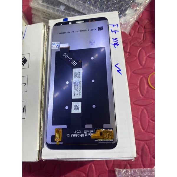 màn redmi 5plus xịn cảm ứng mượn hiển thị đẹp