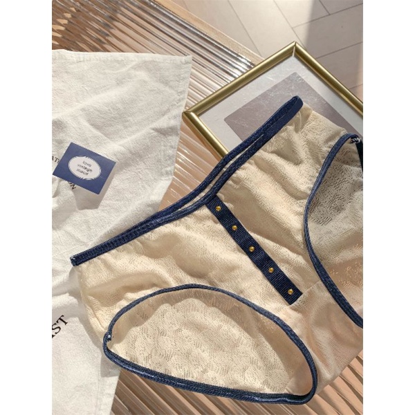 Quần Lót Ren Mỏng   Phối Viền Cạp  Đính Khuy Mã 2280