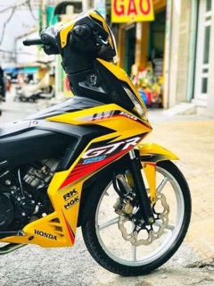 Tem rời Winner GTR phối đỏ đen trắng
