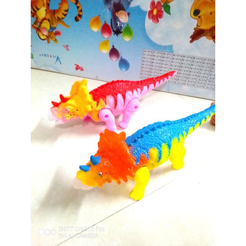 Đồ chơi cho bé_ Khủng Long gắn pin có đèn, có nhạc, chạy bon bon