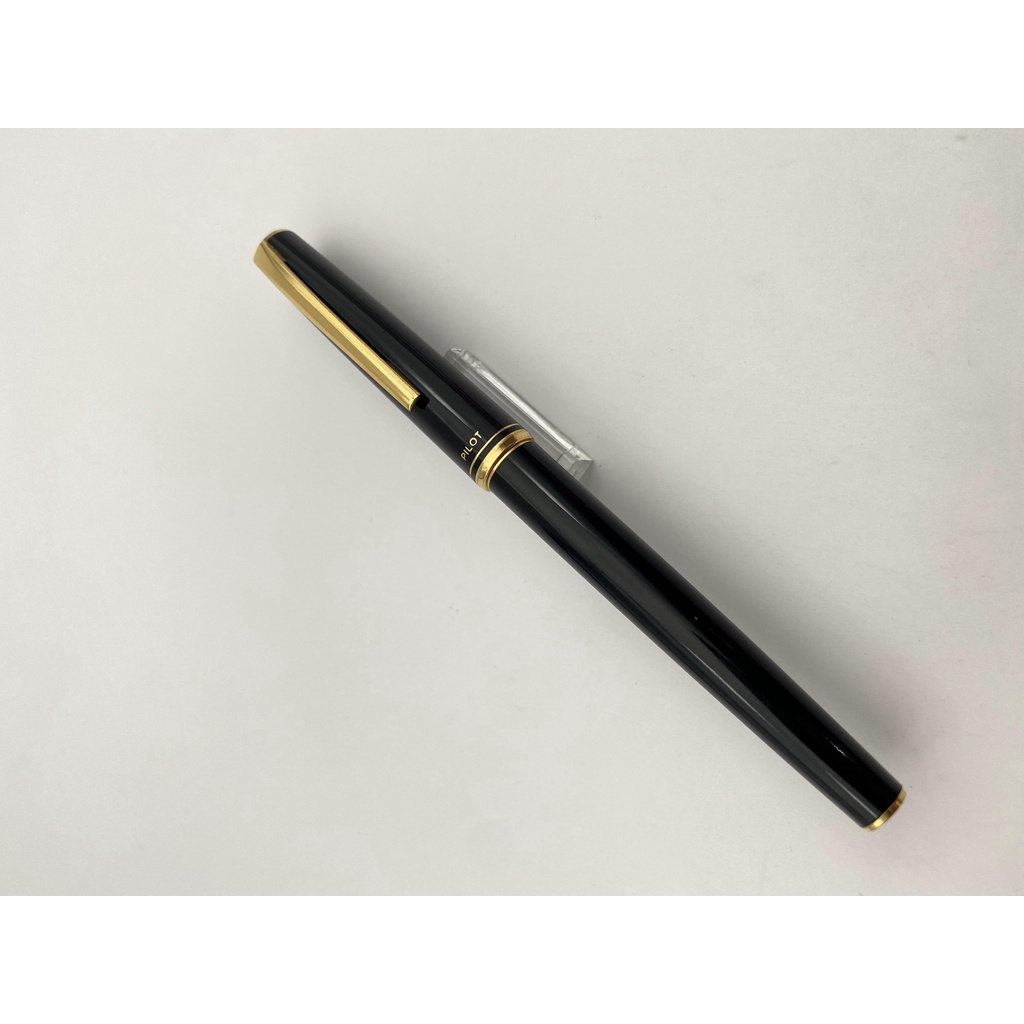 Bút máy Pilot made in Japan - 300.53084