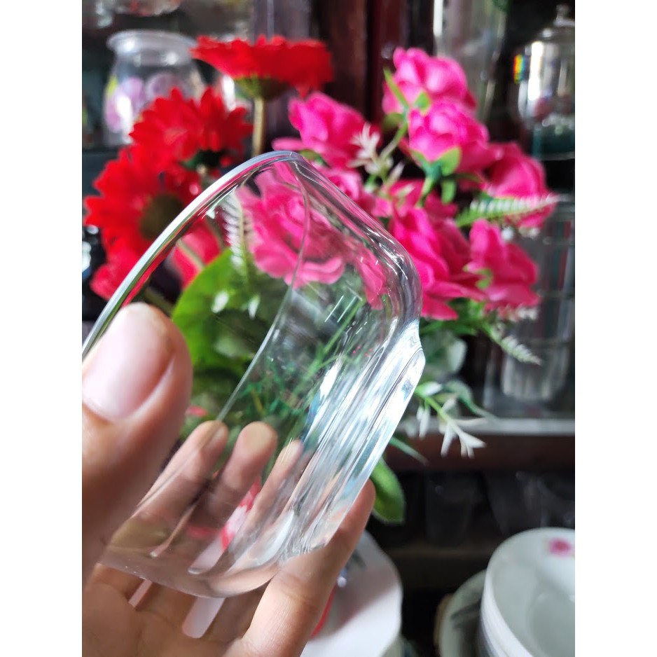 Chén cơm thủy tinh