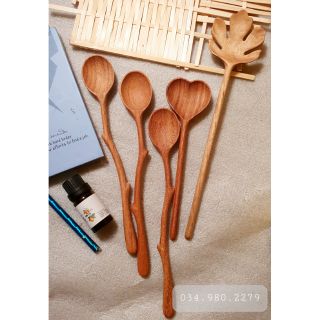 Set 5 muỗng thìa gỗ đẹp - Muỗng gỗ decor làm quà tặng, đạo cụ chụp ảnh đồ ăn chuyên nghiệp