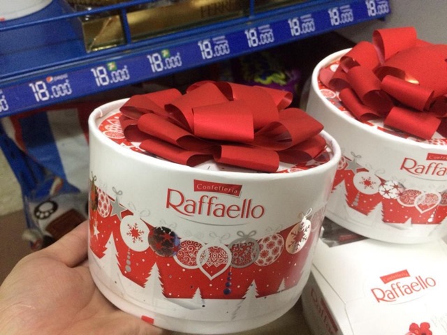 Raffeallo hộp nơ tròn 200gr