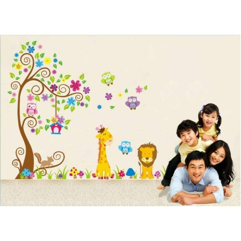Decal dán tường sư tử nâu