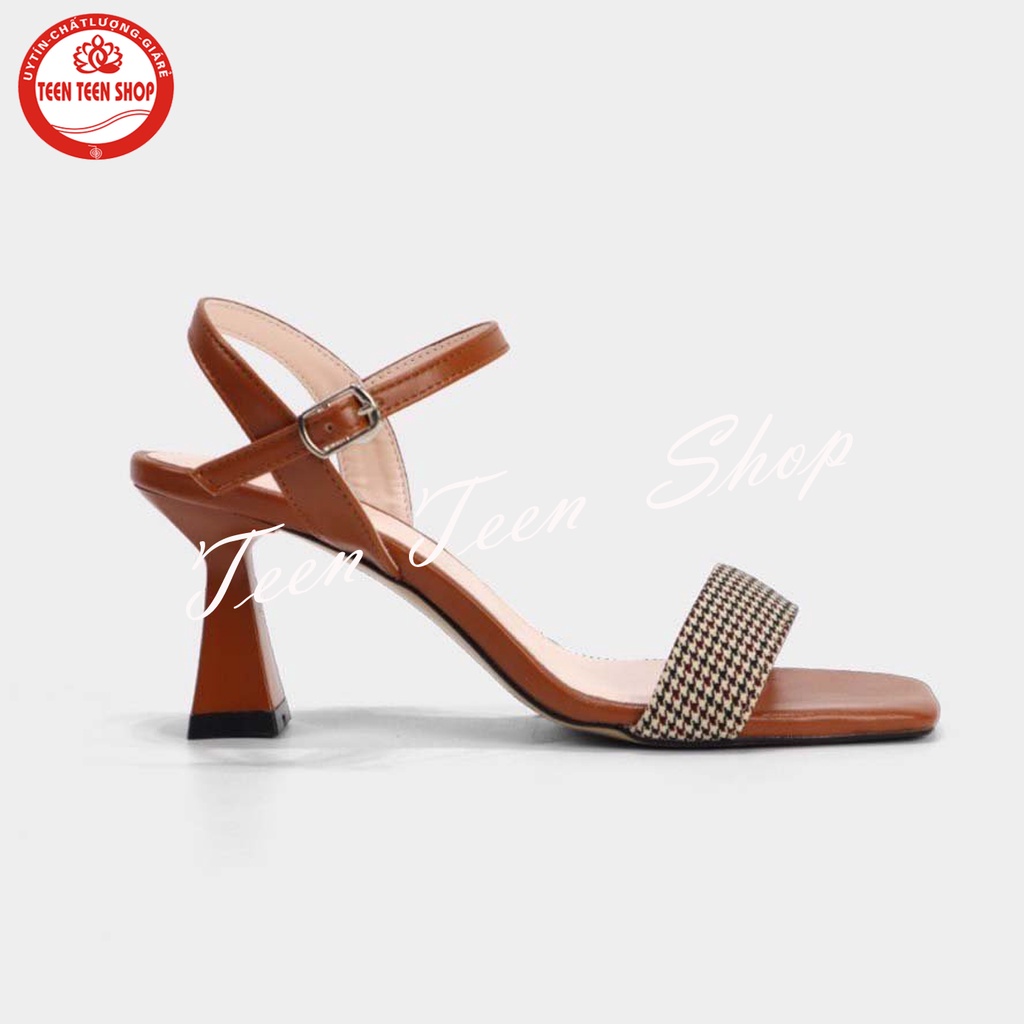 Sandal nữ công sở TTS  gót loe cao 5 cm quai ngang màu nâu bò phối họa tiết sang trọng, chất da si mềm mại.