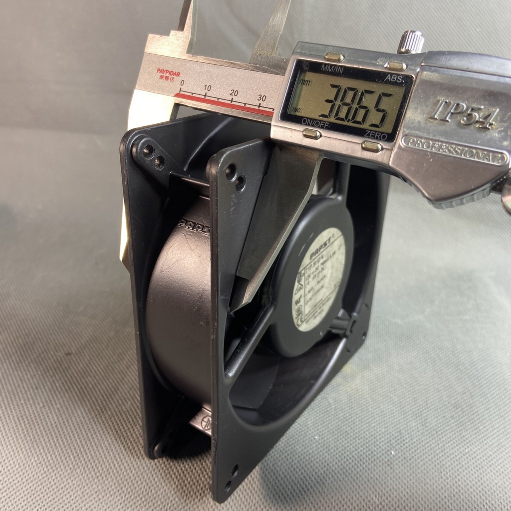 QUẠT 13.5 cm EMBPAPST 12V 0.79A 9.5W . KHUNG VÀ CÁNH kim loại. GIÓ ÊM VÀ TỐT. 5112N