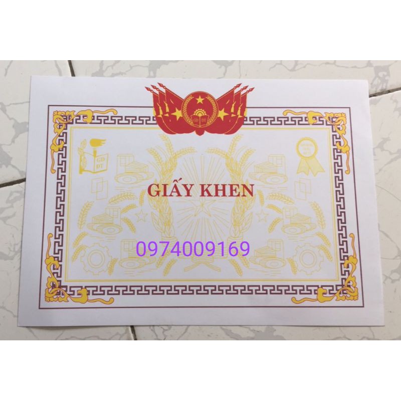 Giấy khen a4 (100 tờ)