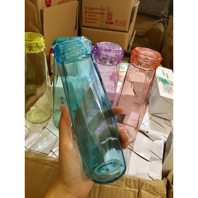 BÌNH NƯỚC THỦY TINH MÀU DÁNG KIM CƯƠNG CAO CẤP 430ML | BigBuy360 - bigbuy360.vn