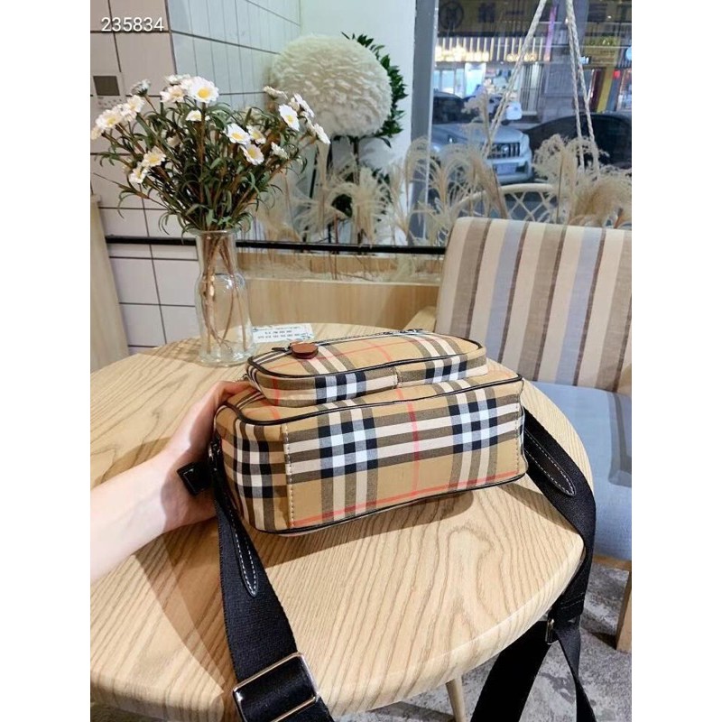 Túi đeo chéo Burberry cao cấp 2021