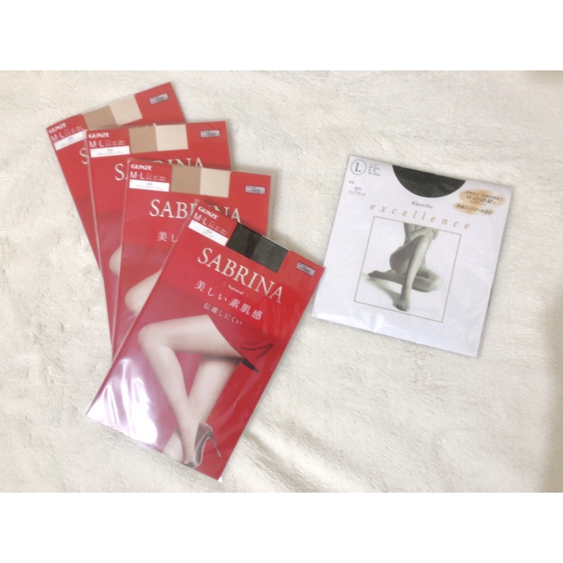 Tất da chân màu nude, màu đen chống nắng tiện lợi Sabrina Nhật bản
