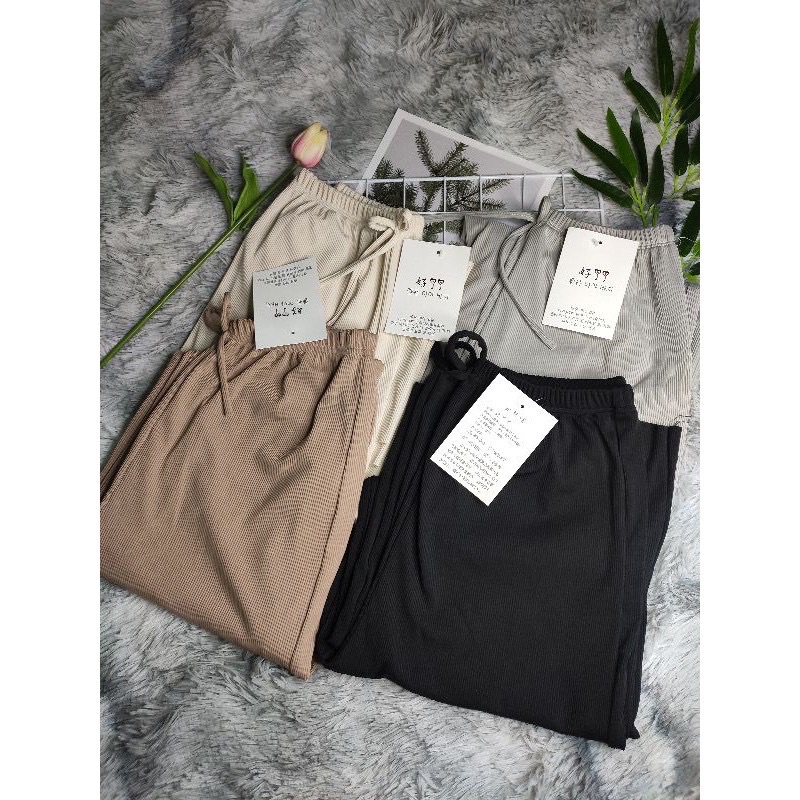 Quần suông len tăm lạnh