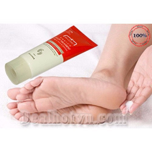 KEM TRỊ NỨT GÓT CHÂN 3W_CLINIC_FOOT_TREATMENT 100ML NHẬP KHẨU CHÍNH HÃNG - 3121