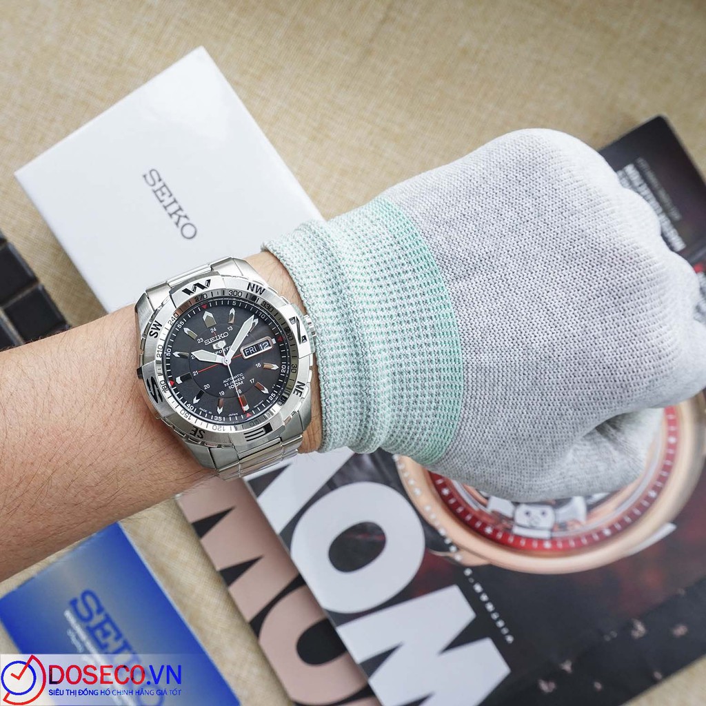 Đồng hồ nam Seiko 5 Sport SNZJ05J1