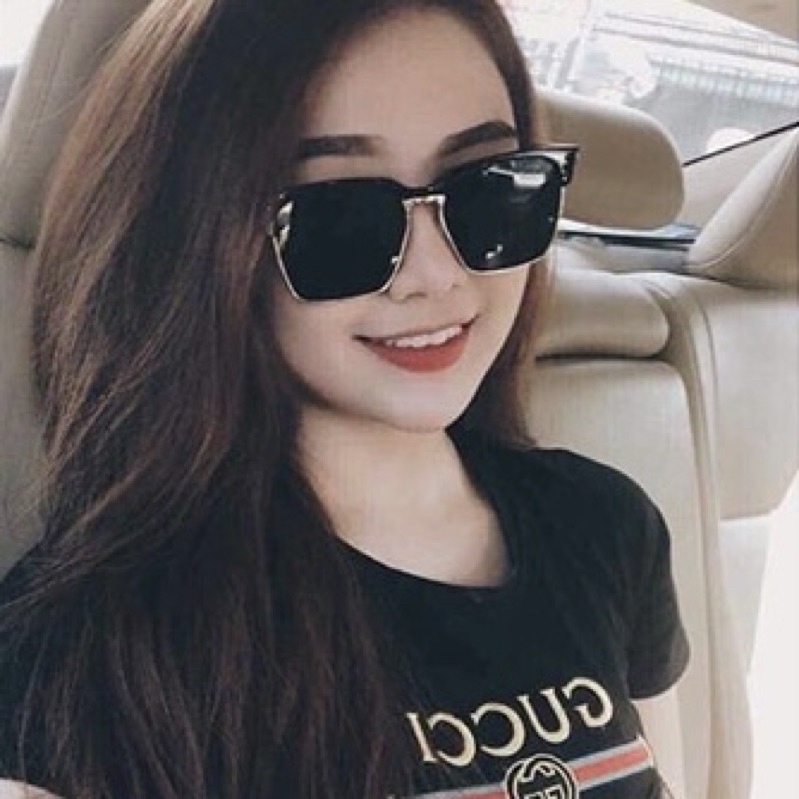 Kính râm thời trang Hàn Quốc chống UV400,thiết kế mắt vuông sành điệu phù hợp cả nam và nữ.Gọng kim loại sang trọng